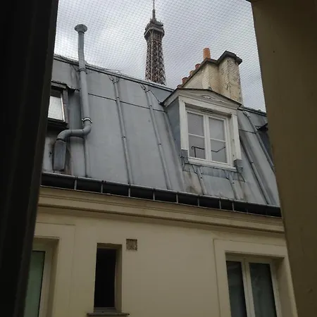 Apartment Studio Parisien La Bourdonnais Paris